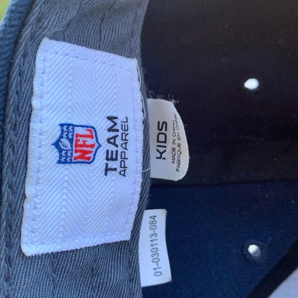 K J Wright -  Autographed Kids Cap Seattle Seahawks Kids Cap Pre owned